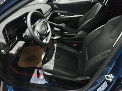 Hyundai Elantra 1.5L CVT Luxury - ფოტო 15