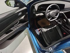 Hyundai Elantra 1.5L CVT Luxury - ფოტო 16