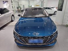 Hyundai Elantra 1.5L CVT Luxury - ფოტო 3