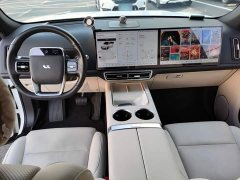 Li Auto L7 Pro - ფოტო 10