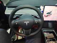 Tesla Model Y Rear-Wheel Drive - ფოტო 7