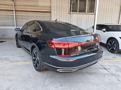 Volkswagen Passat 330TSI Starry Sky Elite - ფოტო 5