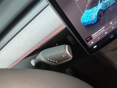 Tesla Model Y Long Range All-Wheel Drive - ფოტო 14
