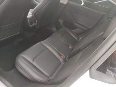 Tesla Model Y Long Range All-Wheel Drive - ფოტო 17