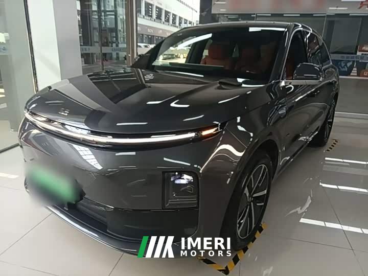 Li Auto L6 Pro - ავტომობილი ჩინეთიდან