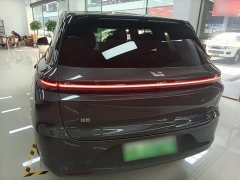 Li Auto L6 Pro - ფოტო 6