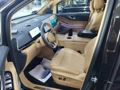 Voyah Lantu Dreamchaser 2025 PHEV AWD Flagship Kunpeng Edition - ფოტო 15