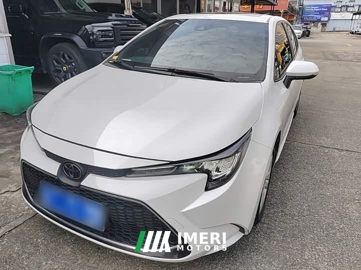 Toyota Corolla 1.8L CVT Luxury - ავტომობილი ჩინეთიდან