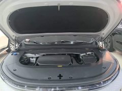 Li Auto L6 Pro - ფოტო 20