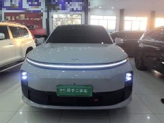 Li Auto L6 Pro - ფოტო 3