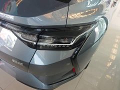 Dongfeng Yixuan 2025 1.5L Automatic Luxury - ფოტო 8