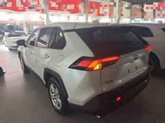 Toyota RAV4 2.0L CVT FWD Urban Edition - ფოტო 5
