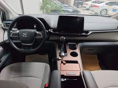 Toyota Sienna 2023 2.5L Hybrid Comfort Edition - ფოტო 10