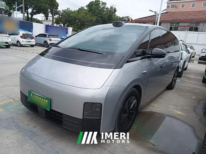 Li Auto Li Xiang MEGA Ultra - ავტომობილი ჩინეთიდან