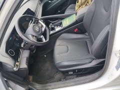 Hyundai Elantra 2023 1.5L CVT Luxury - ფოტო 15