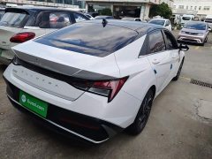 Hyundai Elantra 2023 1.5L CVT Luxury - ფოტო 7