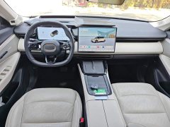 Lynk & Co Geely Lynk & Co 08 EM-P 245km Ultra-Long Range Halo - ფოტო 10