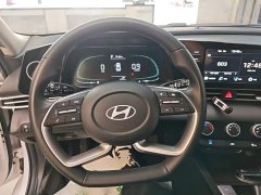 Hyundai Elantra 1.5L CVT GLX Elite - ფოტო 11