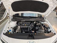 Hyundai Elantra 1.5L CVT GLX Elite - ფოტო 20