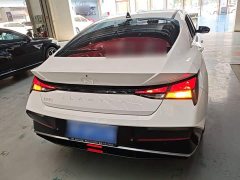Hyundai Elantra 1.5L CVT GLX Elite - ფოტო 6