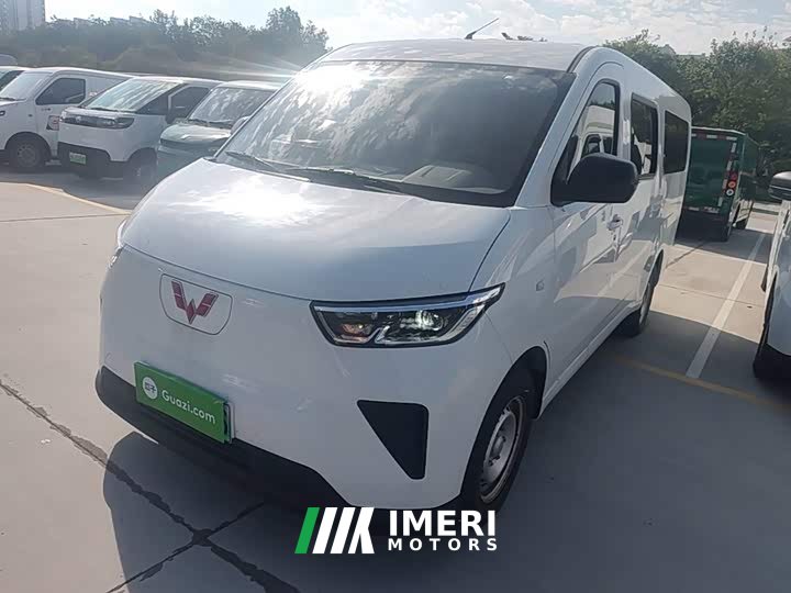 Wuling Yangguang 2024 300km Comfort Passenger Van 75kW - ავტომობილი ჩინეთიდან
