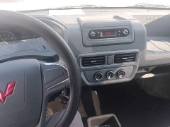 Wuling Yangguang 2024 300km Comfort Passenger Van 75kW - ფოტო 13