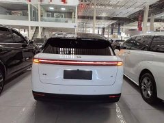 Li Auto i6 2025 Two-Wheel Drive Standard - ფოტო 6