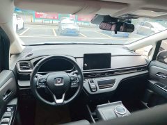 Honda Odyssey 2.0L e:HEV Luxury - ფოტო 10
