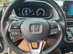 Honda Odyssey 2.0L e:HEV Luxury - ფოტო 11