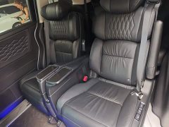 Honda Odyssey 2.0L e:HEV Luxury - ფოტო 17