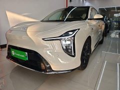 IM Motors Zhiji LS6 Pure Electric Max - ფოტო 2
