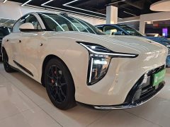 IM Motors Zhiji LS6 Pure Electric Max - ფოტო 4
