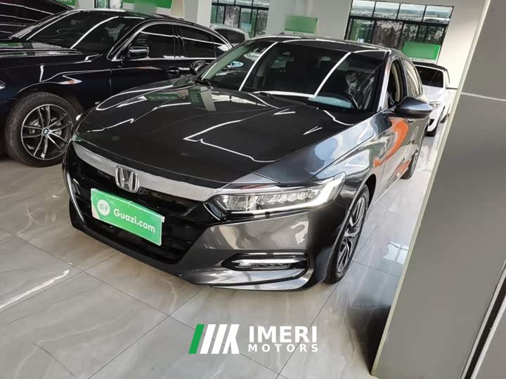 Honda Accord Sharp Hybrid 2.0L Sharp Leader Edition National VI