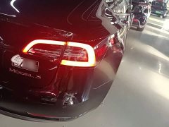Tesla Model 3 Rear-Wheel Drive - ფოტო 8