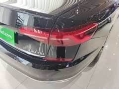 Volkswagen Passat 330TSI Luxury - ფოტო 8