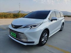 Toyota Sienna 2024 2.5L Hybrid Comfort Edition - ფოტო 1