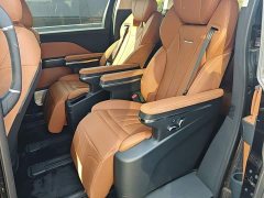 FAW Red Flag HQ9 PHEV 2.0T AWD Business Edition - ფოტო 17