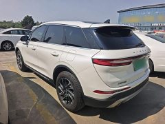 Lincoln Explorer 2.0T Two-Wheel Drive Premium - ფოტო 5