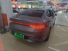 BYD Qin PLUS Glory Edition DM-i 55KM Leading - ფოტო 7
