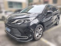 Toyota Sienna 2024 2.5L Hybrid AWD Premium - ფოტო 1