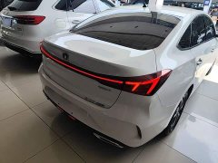 Changan Eado Enjoy Plus Blue Whale NE 1.4T GDI DCT Luxury Edition - ფოტო 7