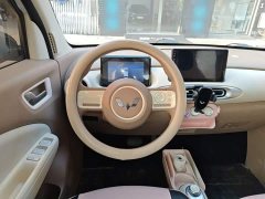 Wuling Hongguang MINIEV Fourth Generation Four-Door Advanced Edition - ფოტო 11