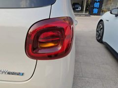 Wuling Hongguang MINIEV Fourth Generation Four-Door Advanced Edition - ფოტო 8