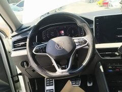 Volkswagen Tiguan L Facelift 380TSI Automatic AWD R-Line Comfort 7-Seater - ფოტო 11