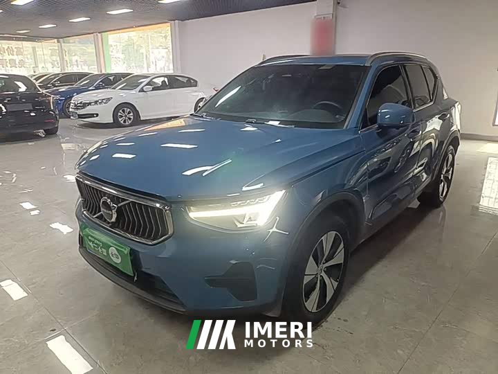 Volvo XC40 B3 Smart Luxury Edition - ავტომობილი ჩინეთიდან