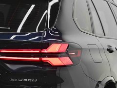 BMW X5 2023 xDrive 30Li Exclusive M Sports Night Package - ფოტო 4