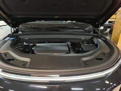 Li Auto L8 Pro - ფოტო 20