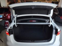 Geely Emgrand 4th Generation 1.5L CVT Luxury - ფოტო 19