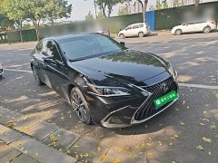 Lexus ES 200 Excellence Edition - ფოტო 4
