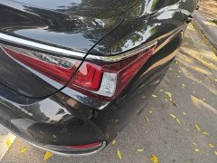 Lexus ES 200 Excellence Edition - ფოტო 8